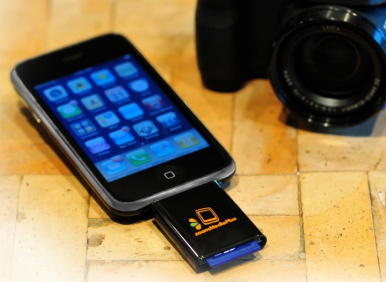 Игровое железо - SD-ридер для iPhone от ZoomMediaPlus